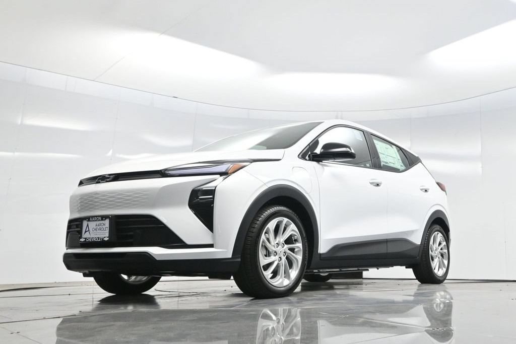 2027 Chevrolet Bolt LT - Photo 65