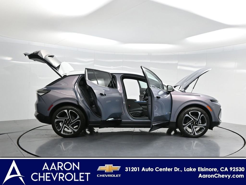 New 2025 Chevrolet Equinox EV LT SUV