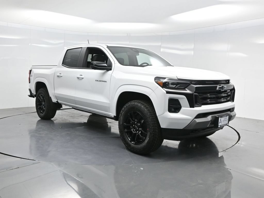 2025 Chevrolet Colorado Z71 - Photo 27