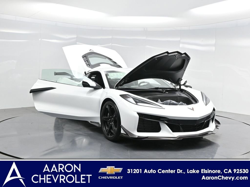 2025 Chevrolet Corvette 3LZ - Photo 29