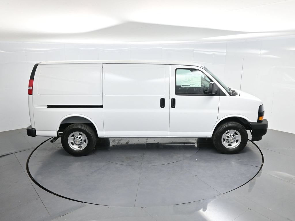 2026 Chevrolet Express Cargo Work Van - Photo 68