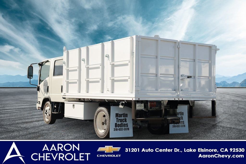 2024 Chevrolet Silverado 4500HD photo 2