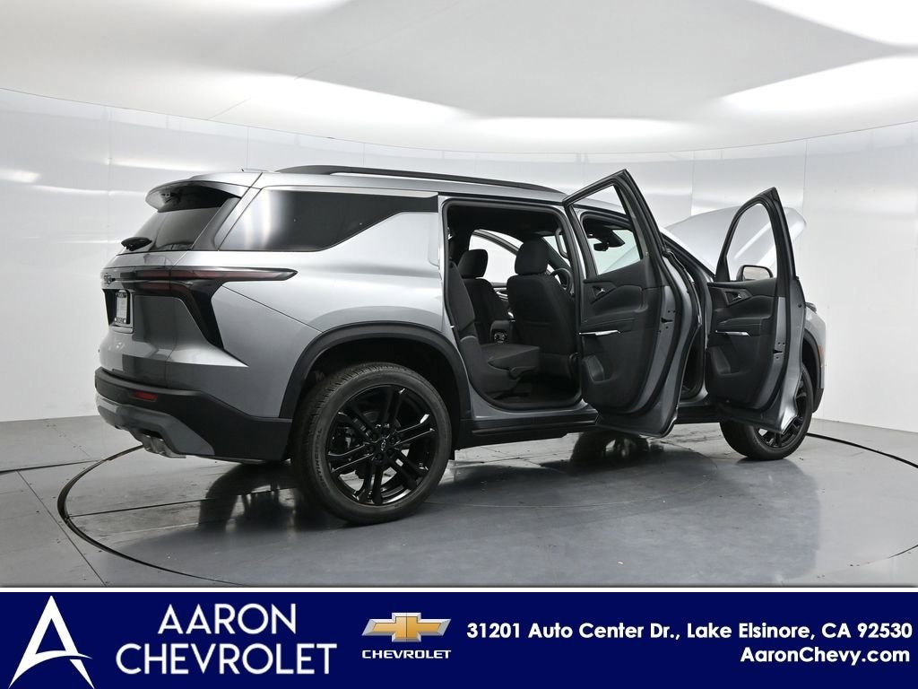 New 2026 Chevrolet Traverse LT SUV