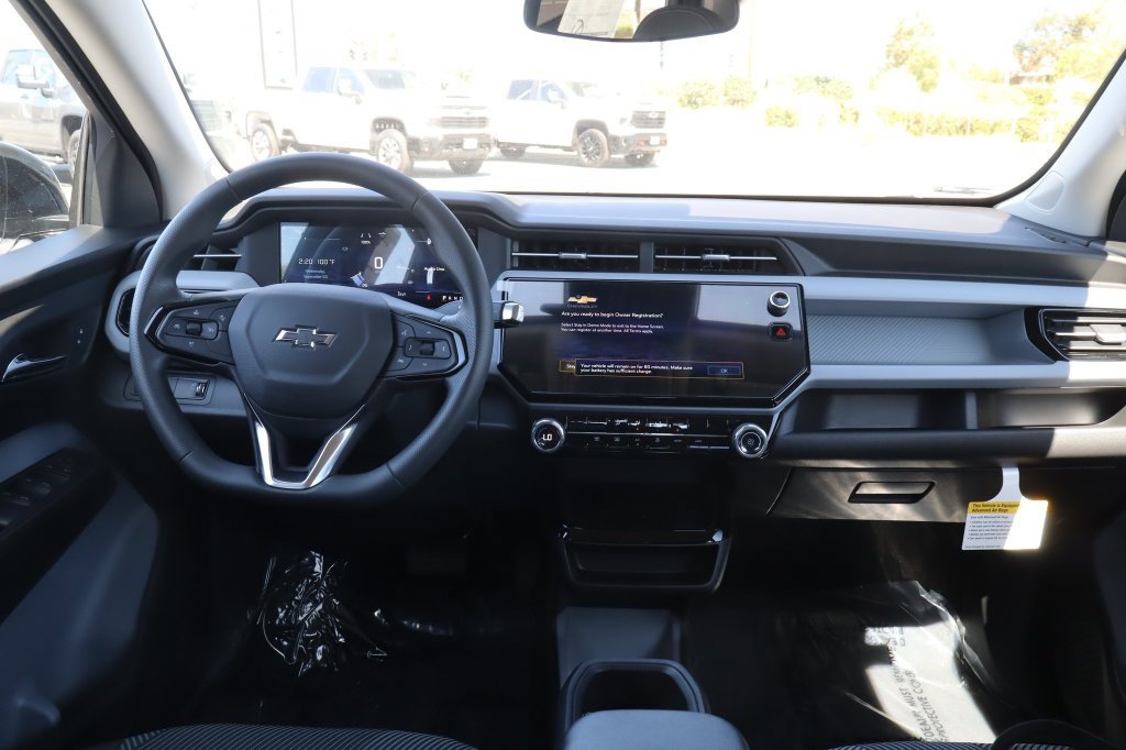 2027 Chevrolet Bolt LT - Photo 25