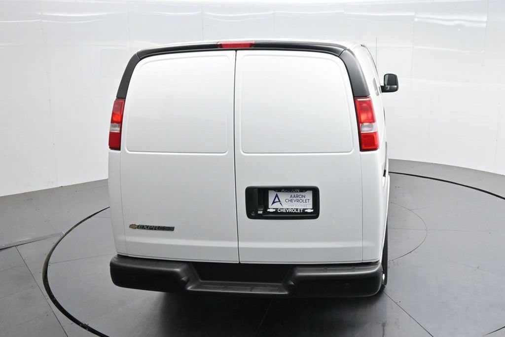 2026 Chevrolet Express Cargo Work Van - Photo 53