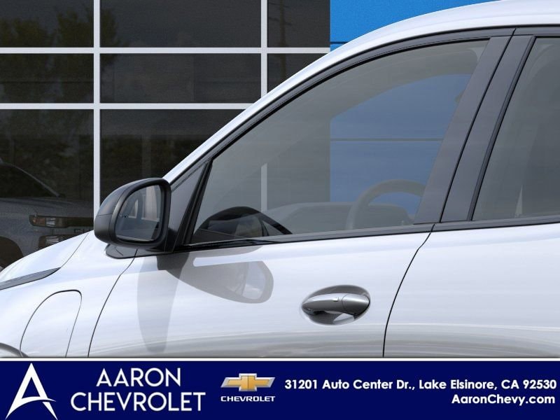 2027 Chevrolet Bolt LT - Photo 12
