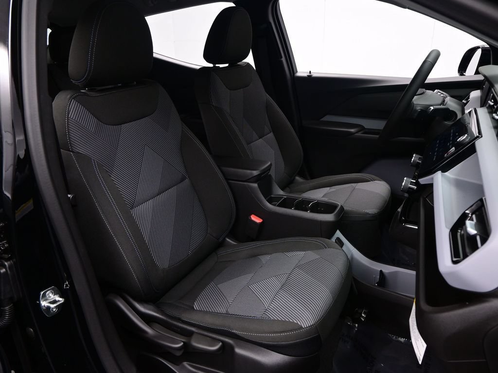 2027 Chevrolet Bolt LT - Photo 11