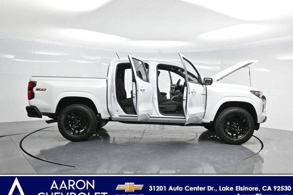 New 2025 Chevrolet Colorado Z71 Truck