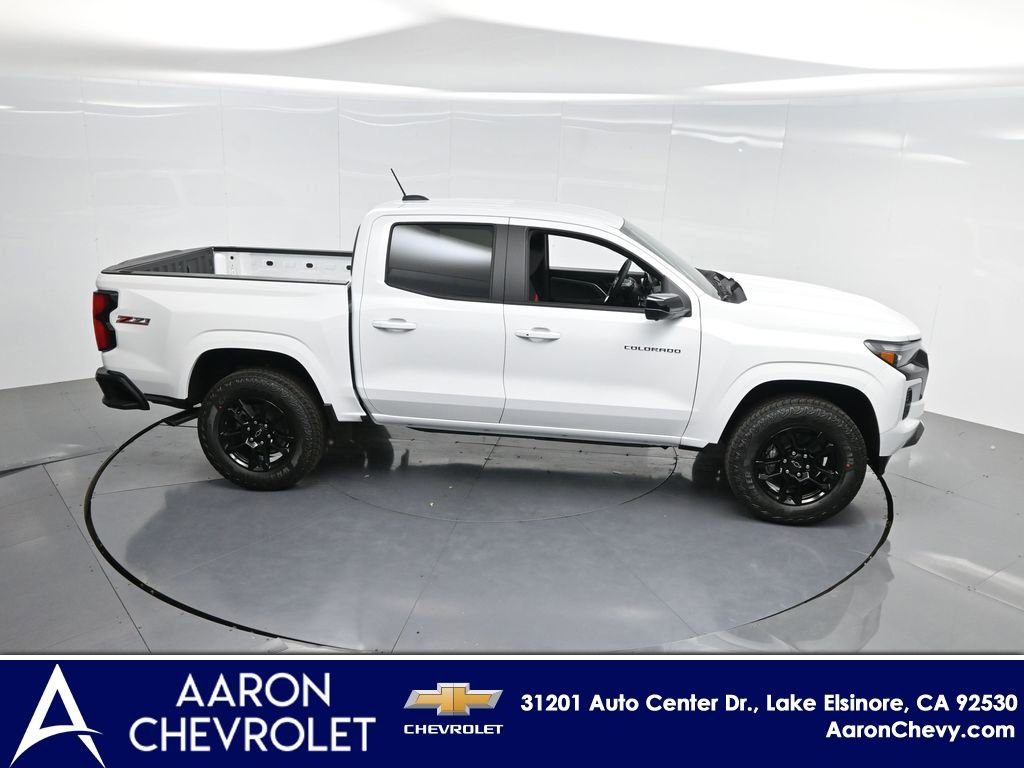 2025 Chevrolet Colorado Z71 - Photo 37