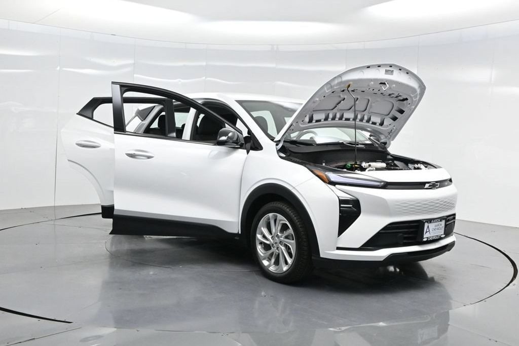 2027 Chevrolet Bolt LT - Photo 53