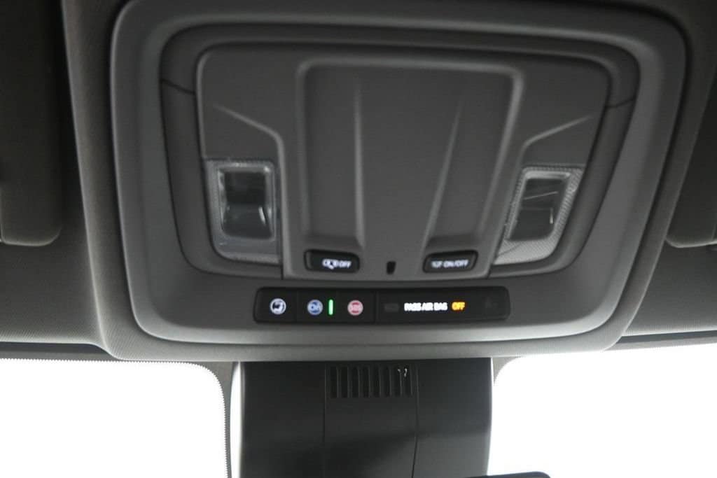 2024 Chevrolet Silverado 1500 LT - Photo 14