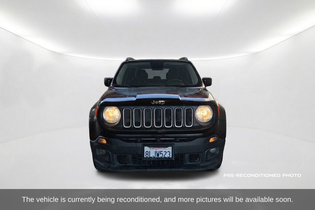 Used 2018 Jeep Renegade Latitude FWD SUV