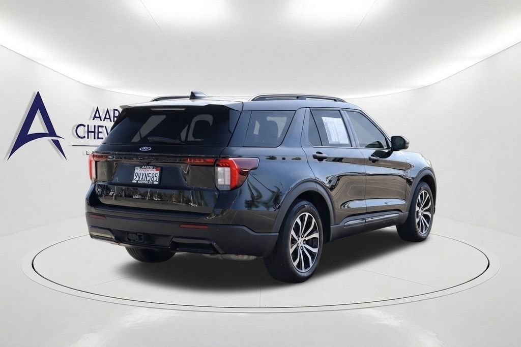 Used 2025 Ford Explorer ST-Line SUV