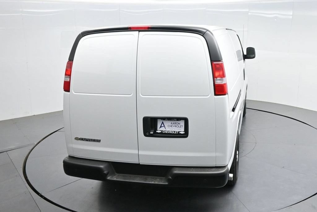 2026 Chevrolet Express Cargo Work Van - Photo 59
