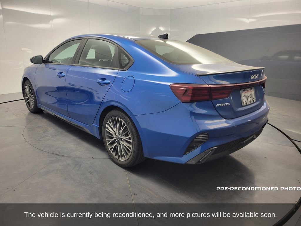 2023 Kia Forte GT-Line photo 4