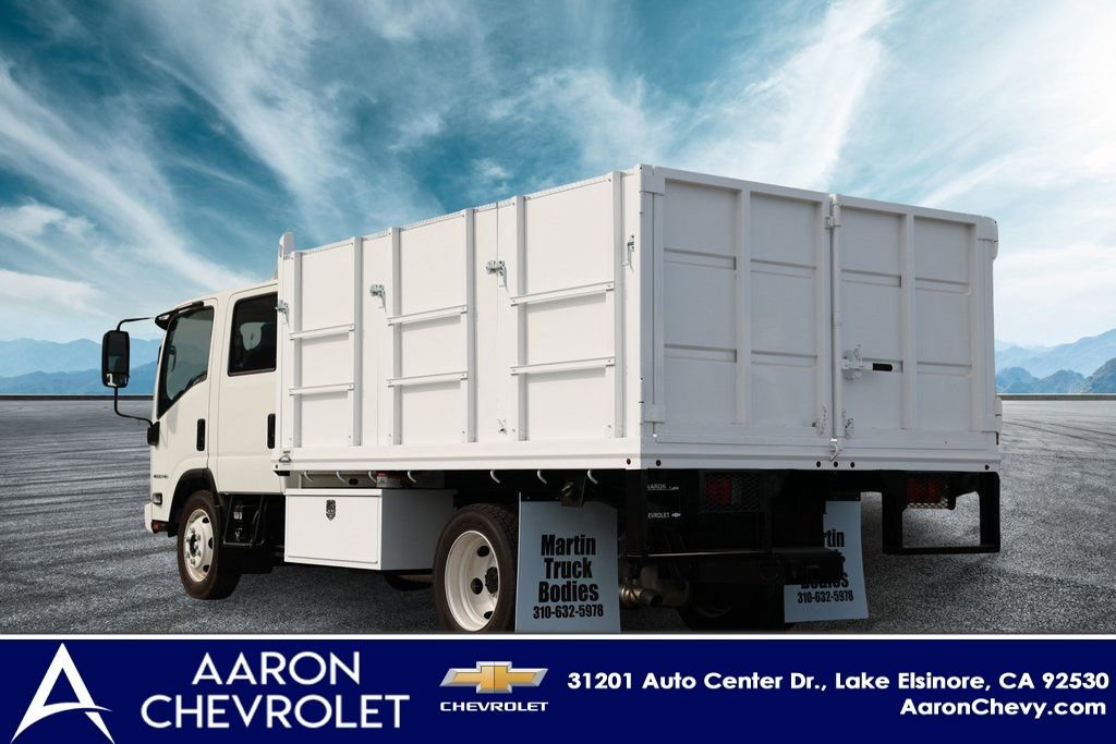 2024 Chevrolet Silverado 4500HD photo 2