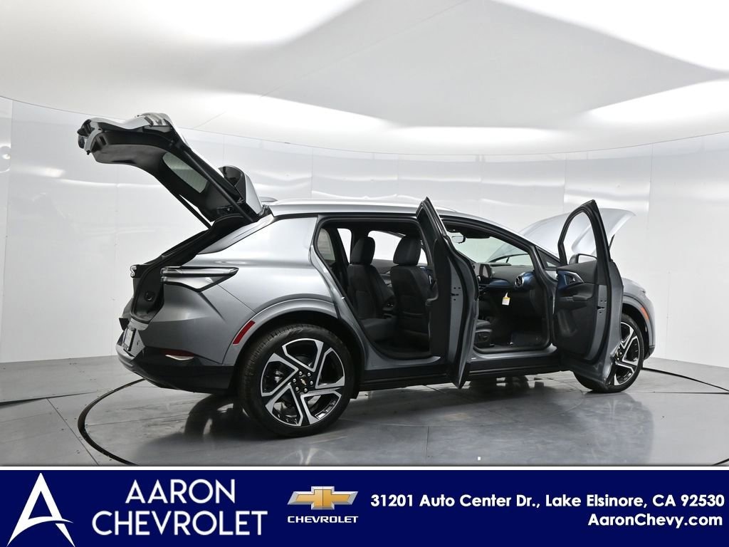 New 2026 Chevrolet Equinox EV LT SUV