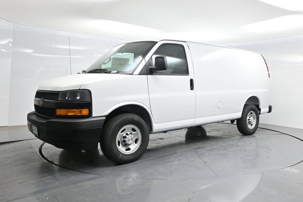 2026 Chevrolet Express Cargo Work Van - Photo 69