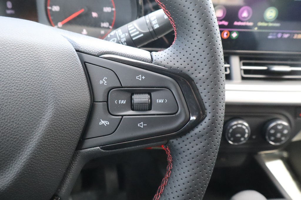 2026 Chevrolet Trax RS - Photo 22