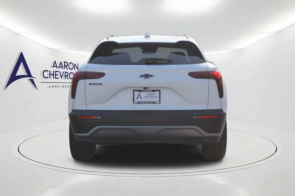 2026 Chevrolet Blazer EV LT - Photo 5