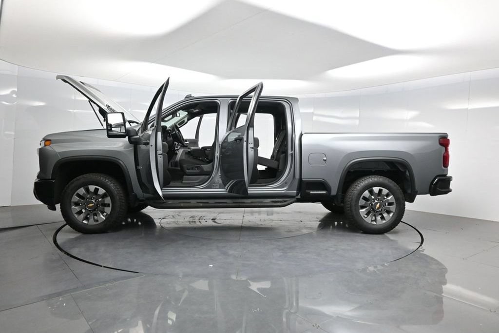 2026 Chevrolet Silverado 2500 HD Custom - Photo 52