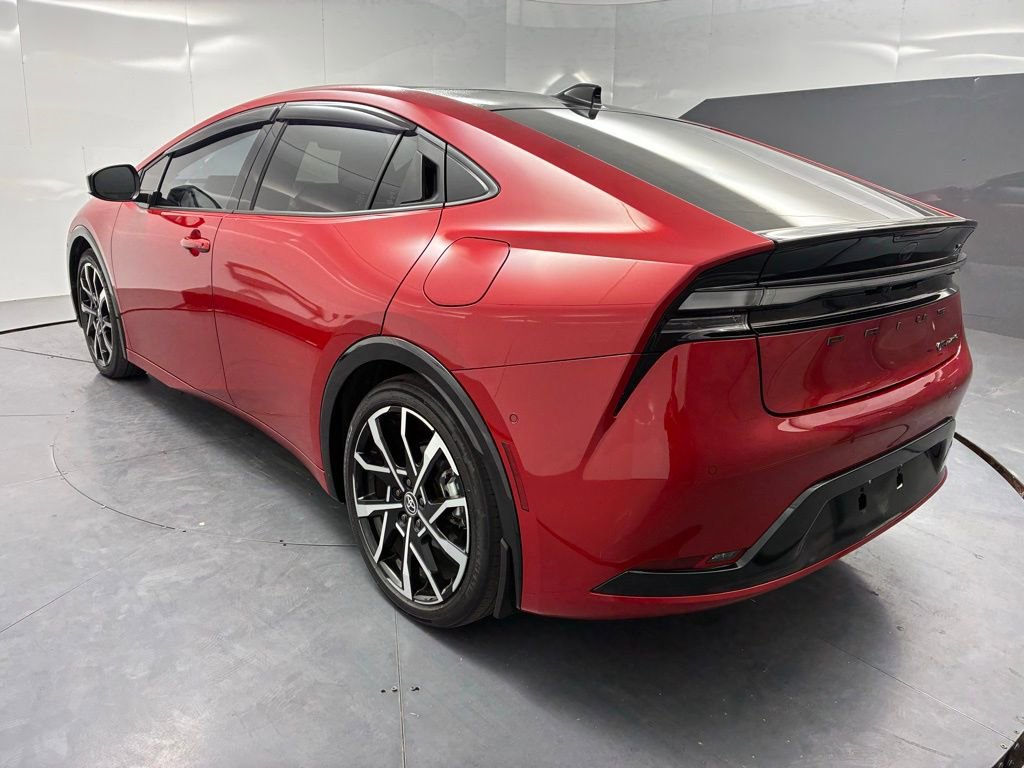 2024 Toyota Prius Prime SE photo 4