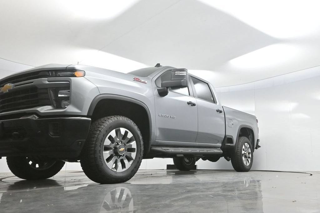 2026 Chevrolet Silverado 2500 HD Custom - Photo 61