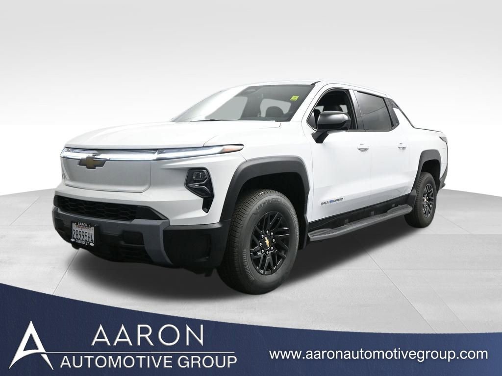 2026 Chevrolet Silverado EV LT's photo