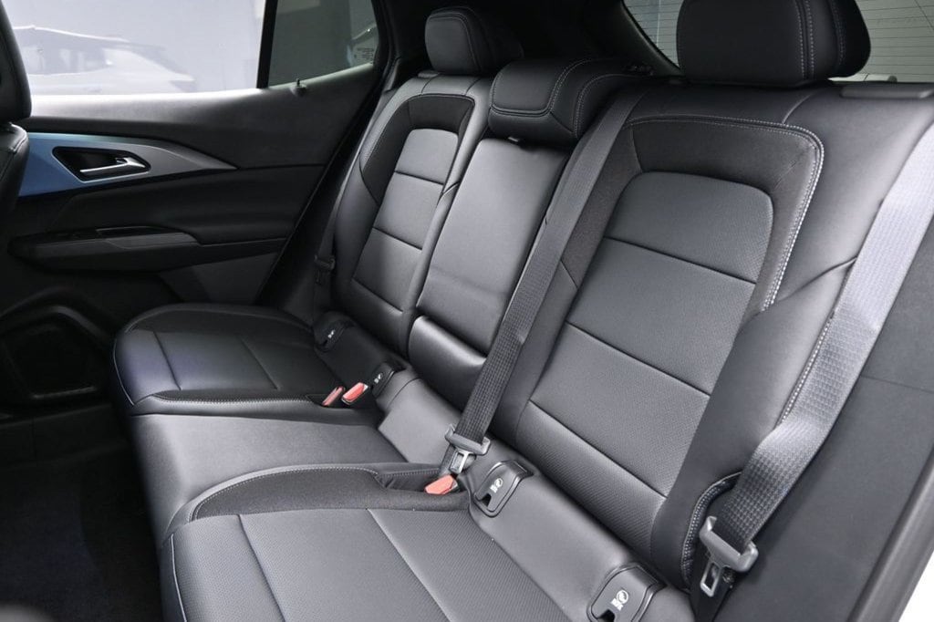 2026 Chevrolet Equinox EV 2LT - Photo 34