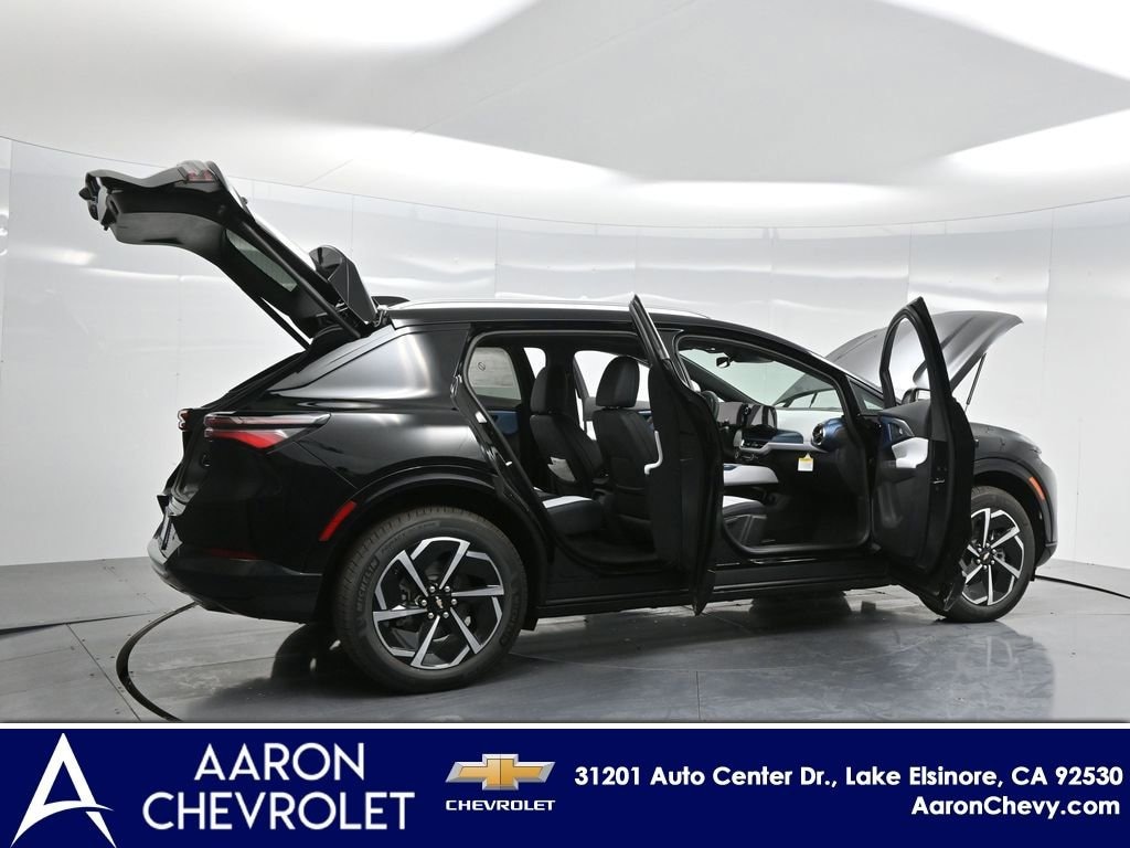 New 2025 Chevrolet Equinox EV LT SUV