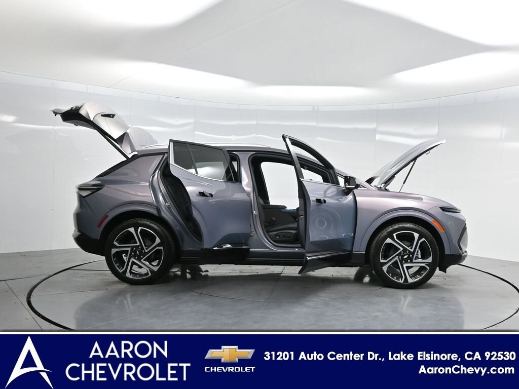 New 2026 Chevrolet Equinox EV LT SUV