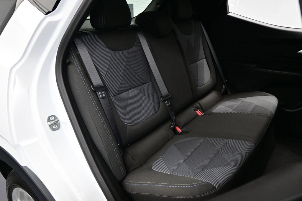 2027 Chevrolet Bolt LT - Photo 14