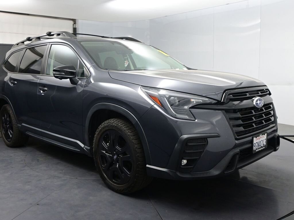 Used 2023 Subaru Ascent Onyx Edition Limited 7-Passenger SUV