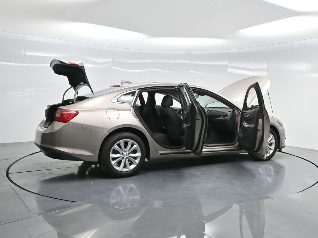 Used 2024 Chevrolet Malibu 1LT Sedan