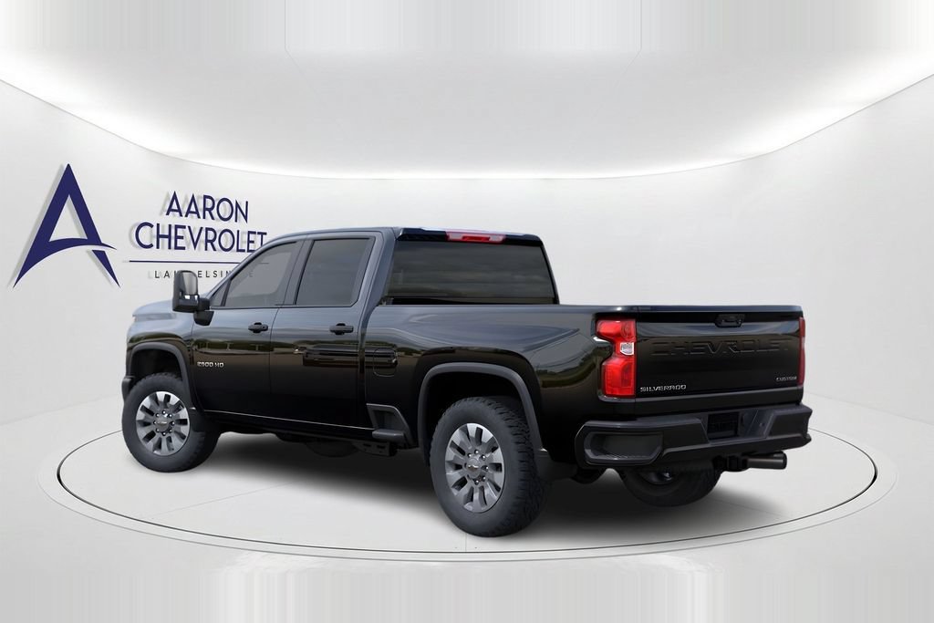 2026 Chevrolet Silverado 2500 HD Custom - Photo 4