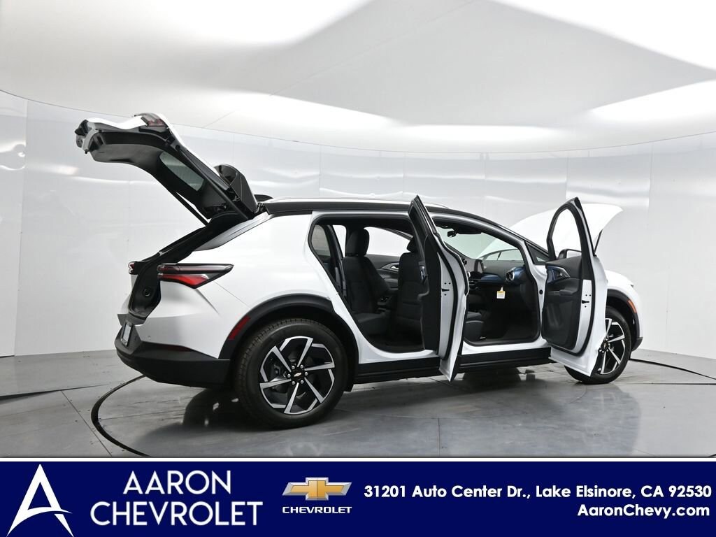 New 2026 Chevrolet Equinox EV LT SUV