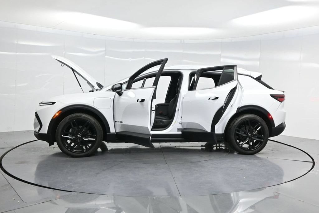 2026 Chevrolet Equinox EV 2LT - Photo 57