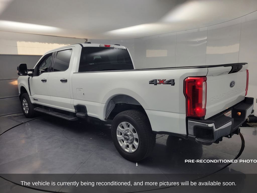 2024 Ford F-250 photo 3