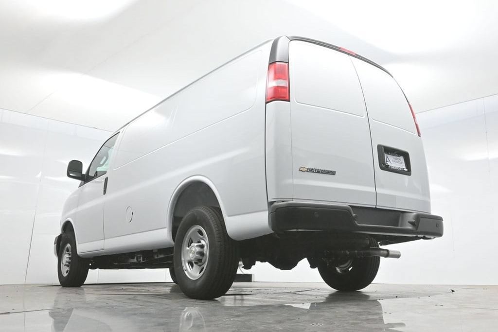 2026 Chevrolet Express Cargo Work Van - Photo 65
