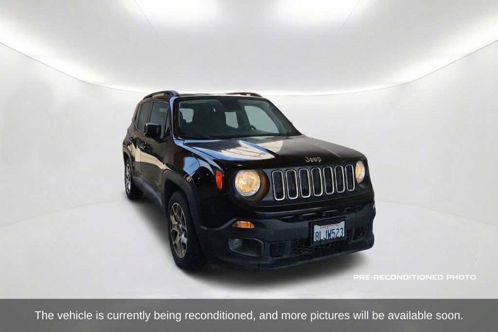 Used 2018 Jeep Renegade Latitude FWD SUV