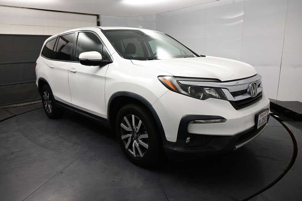 2020 Honda Pilot EX-L FWD photo 2