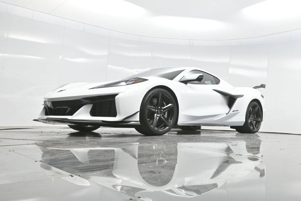 2025 Chevrolet Corvette 3LZ - Photo 48