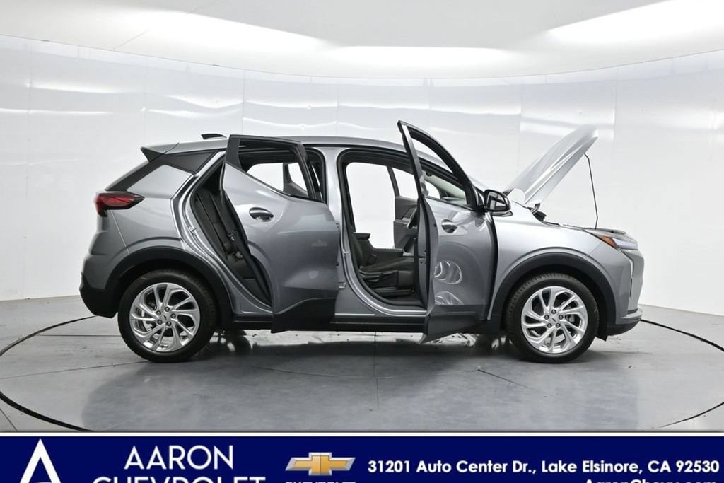 New 2027 Chevrolet Bolt LT SUV