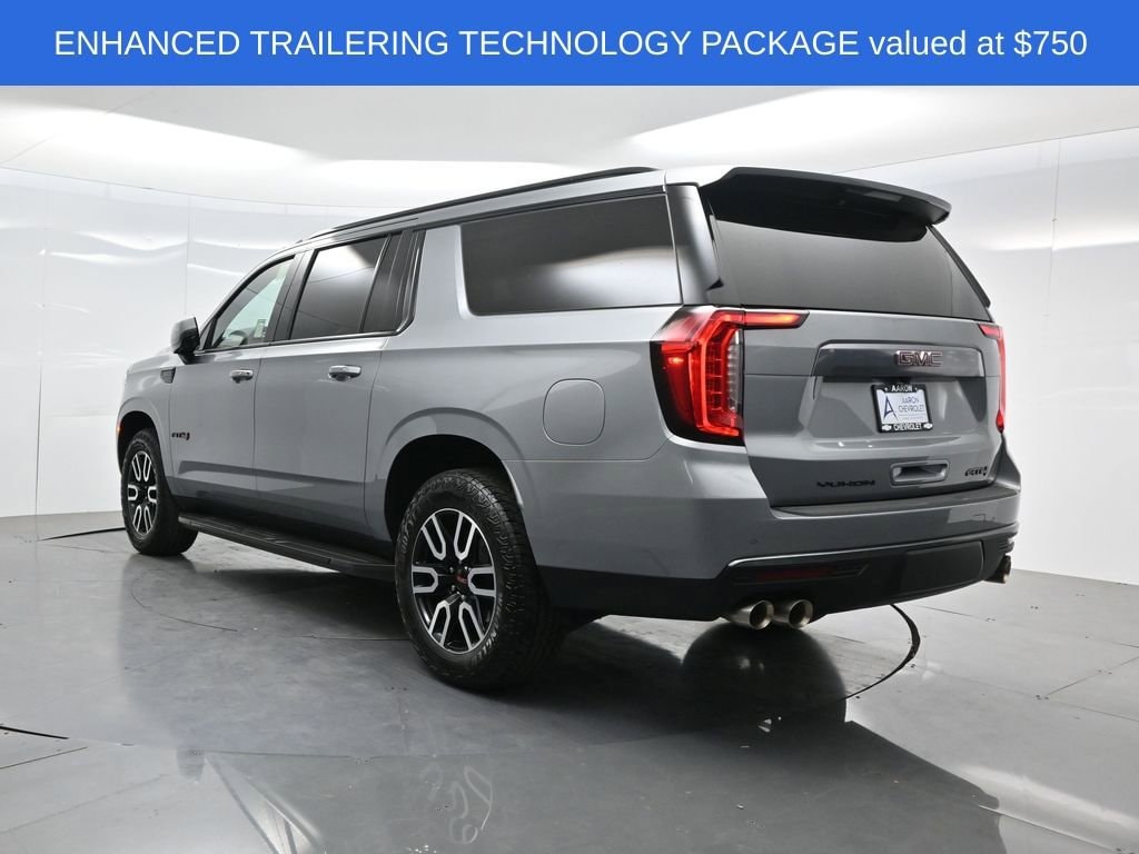 2024 GMC Yukon XL AT4 photo 4