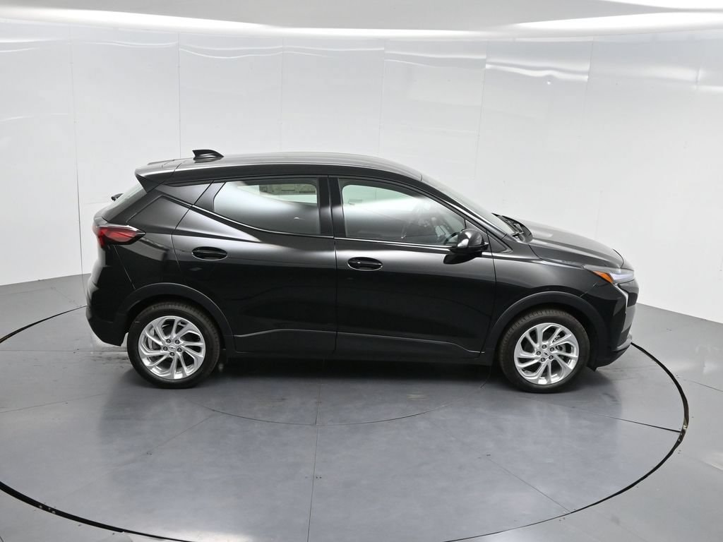 2027 Chevrolet Bolt LT - Photo 72