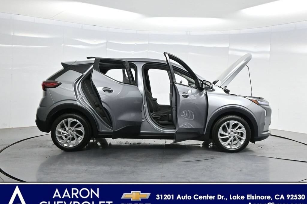 New 2027 Chevrolet Bolt LT SUV