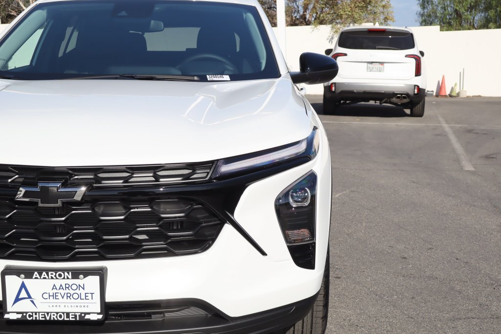 2026 Chevrolet Trax LT - Photo 10