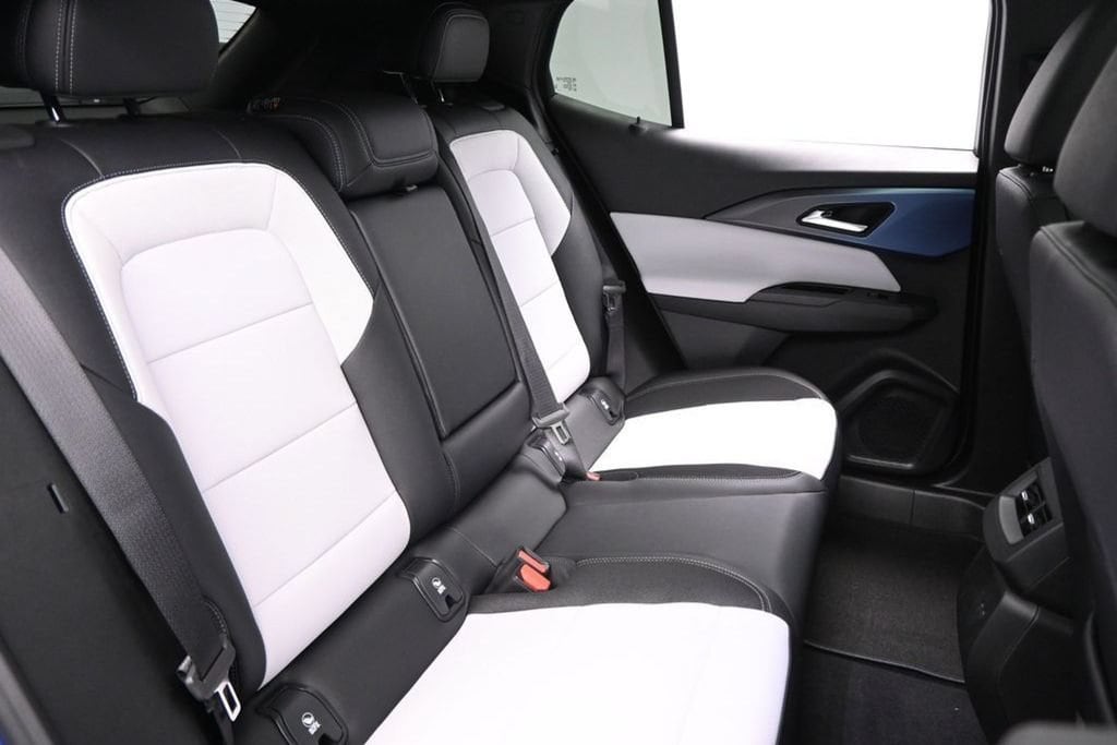 2026 Chevrolet Equinox EV 2LT - Photo 39