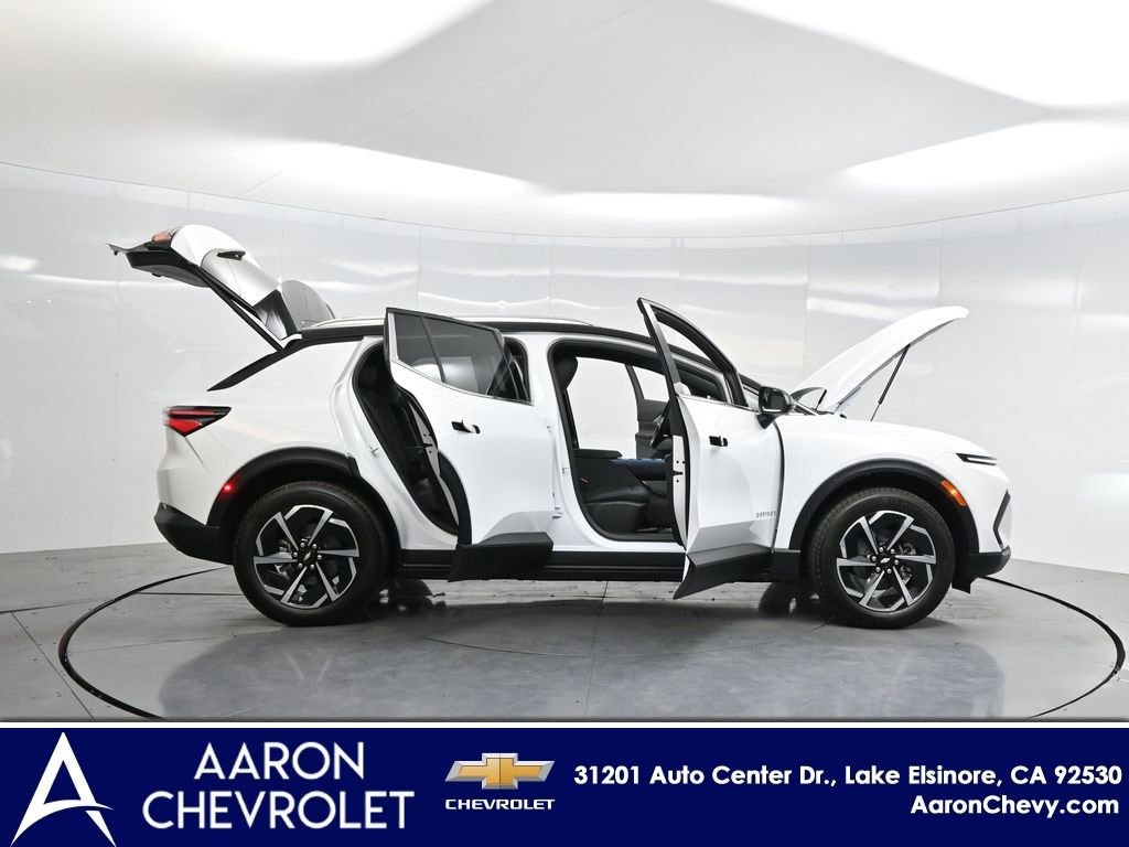 New 2026 Chevrolet Equinox EV LT SUV