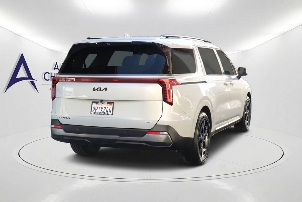 Used 2025 Kia Carnival Hybrid SX Prestige Van Passenger Van